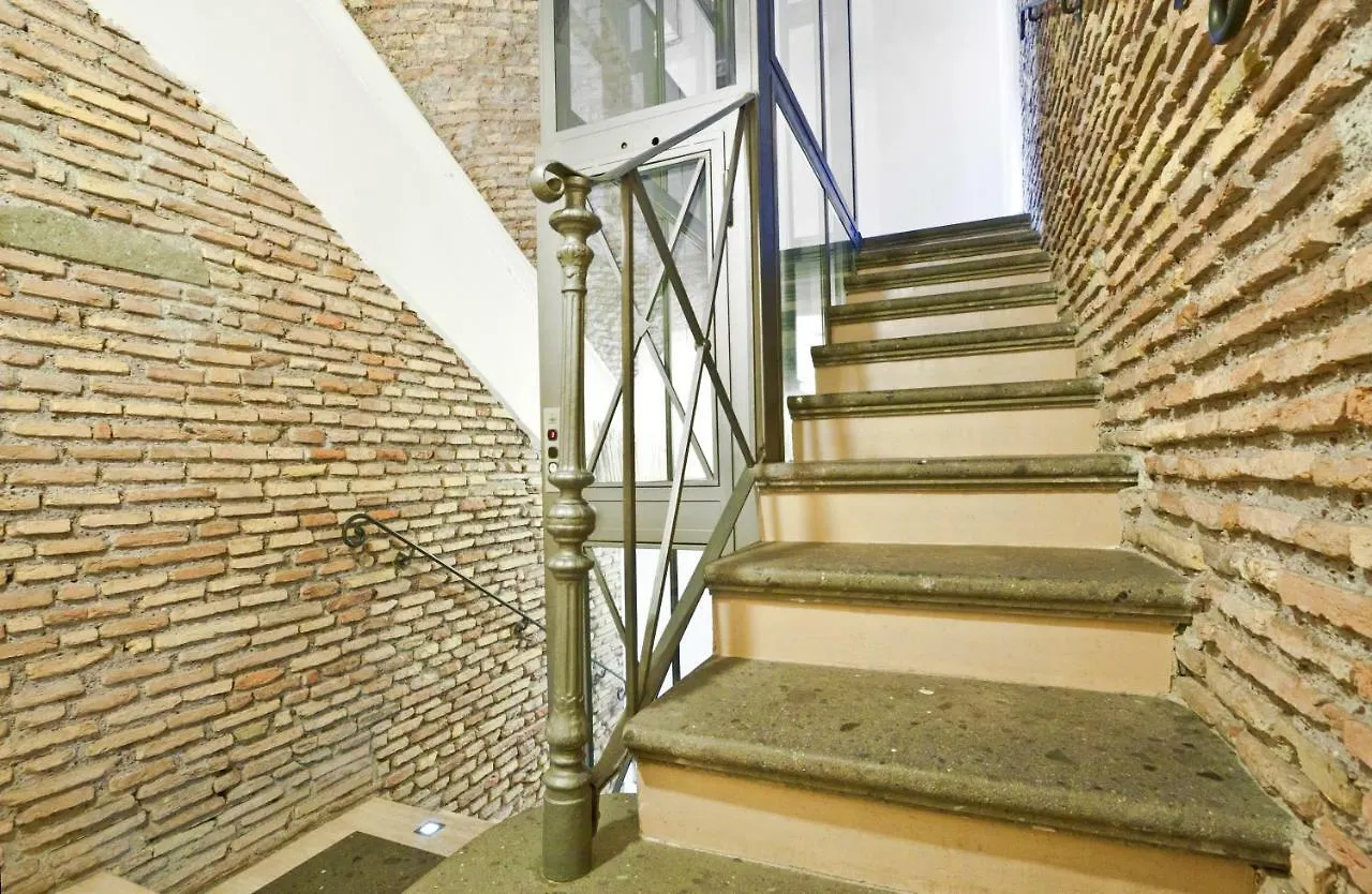 Arenula Luxury Apartment Rome