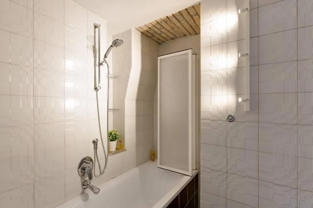 Arenula Luxury Apartment Rome